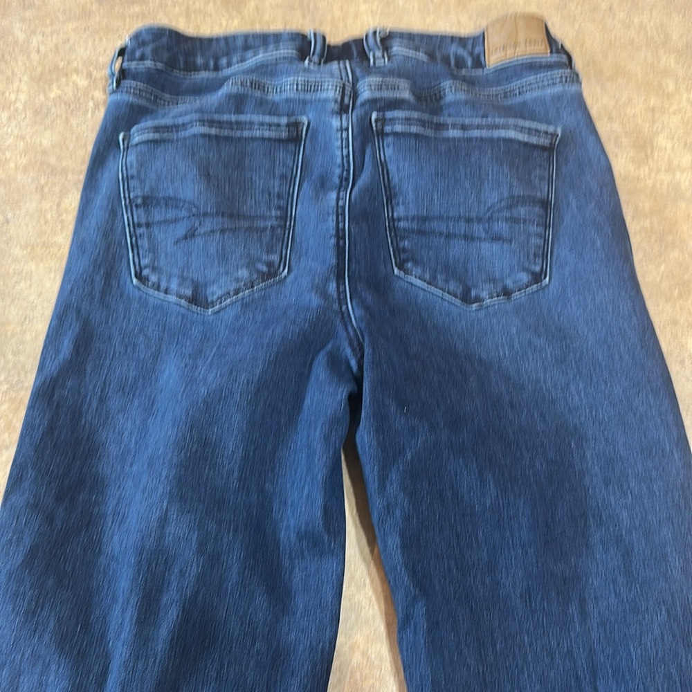 American Eagle Outfitters Navy Flare Jeans - Picture 7 of 8
